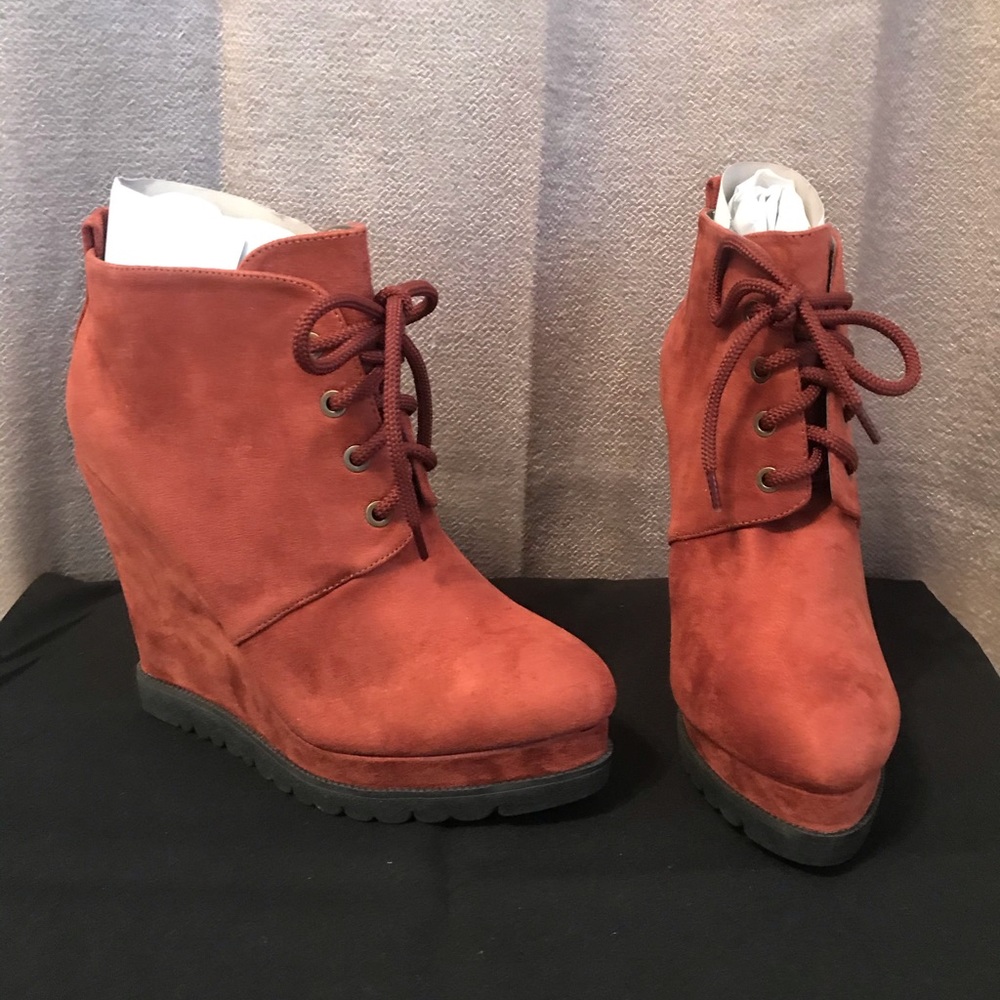 Camille Whiskey microfiber shoe boot
